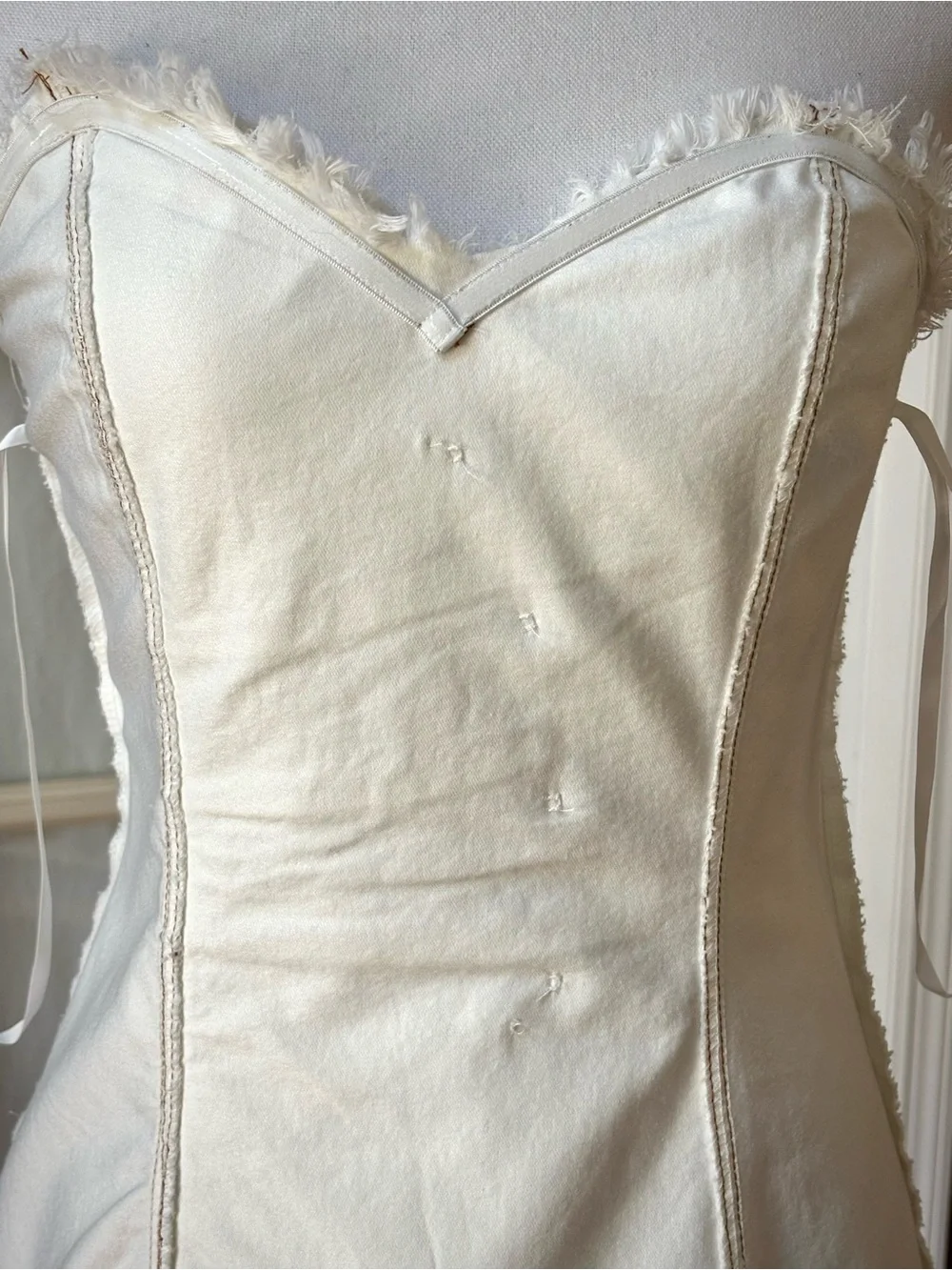 NWT Mika & Gala Strapless Mini Dress Ivory Fringe Button Detail M - Picture 11 of 13